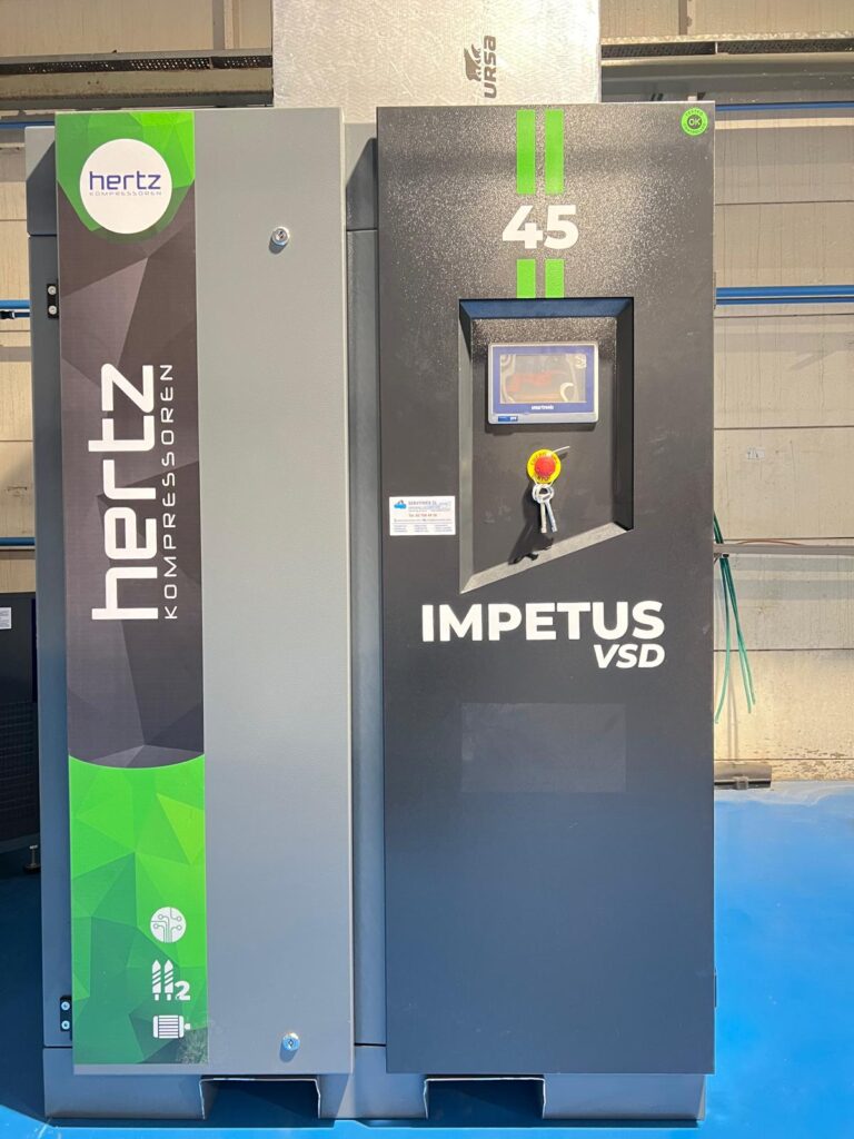 Instalación de compresor de tornillo de doble etapa IMPETU | Compresores de aire en Mataró