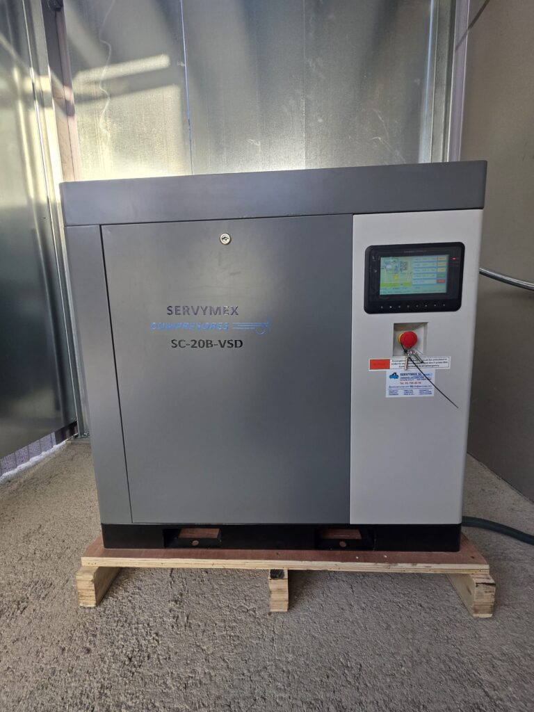 Instalación aire comprimido en empresa de acero inoxidable en el Maresme | Servymex